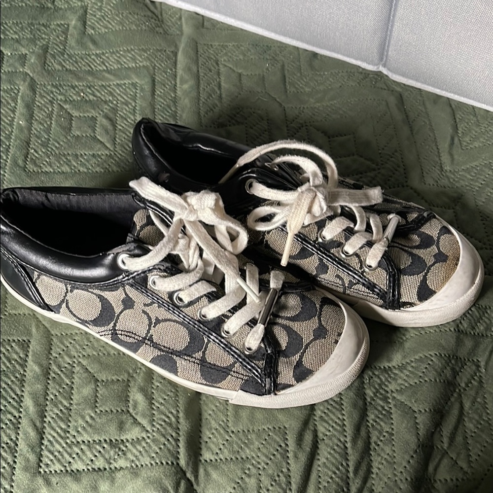 Coach Black and Cream Casual Sneakers
